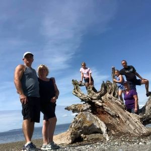 Meet your Posher, Shelly